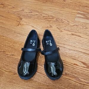 NWOT Mix No. 6 Black Kids Shoes NEW wo Box